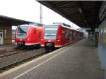 Two 425 class electric Triebwagens at Homburg Hauptbahnhof